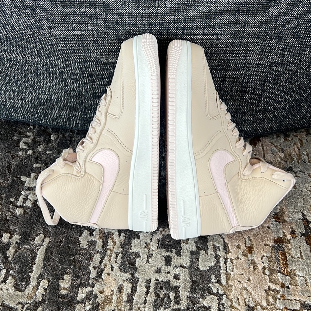 Nike Air Force 1 Sculpt Shoes - Picture 11 of 15